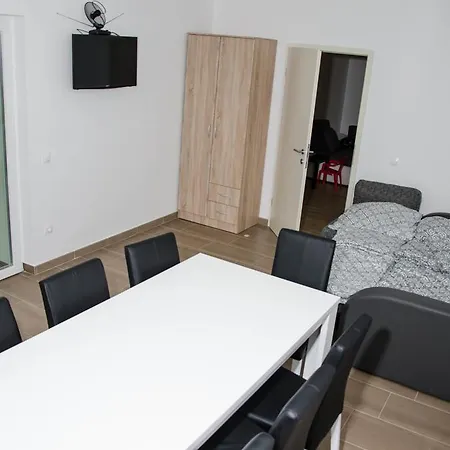 Apartmaji Gabrijela *