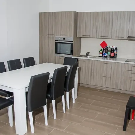 Apartmaji Gabrijela * Alsómarác