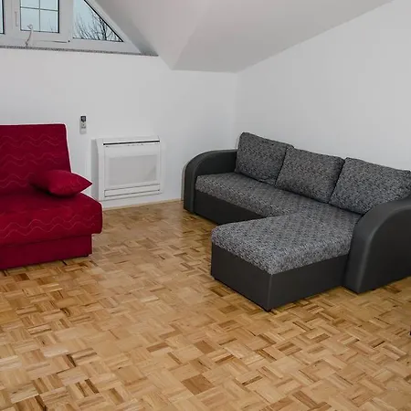 Apartmaji Gabrijela Alsómarác